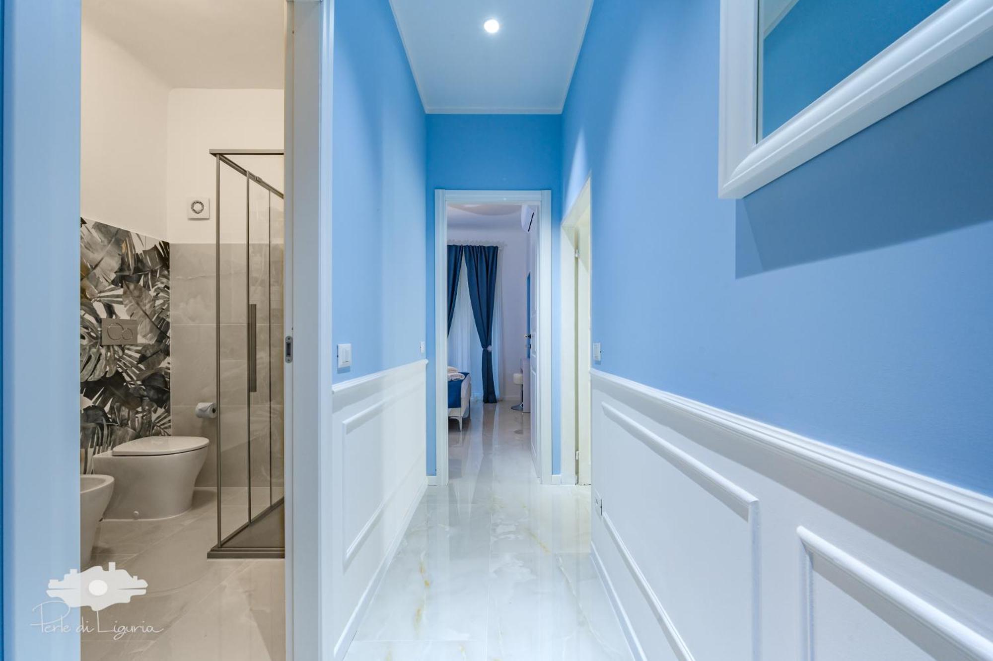 Victoria Apartment